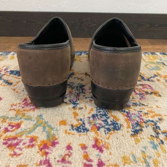 EASTLAND Leather clogs Made in Italy Womens size 9 - Picture 4 of 9